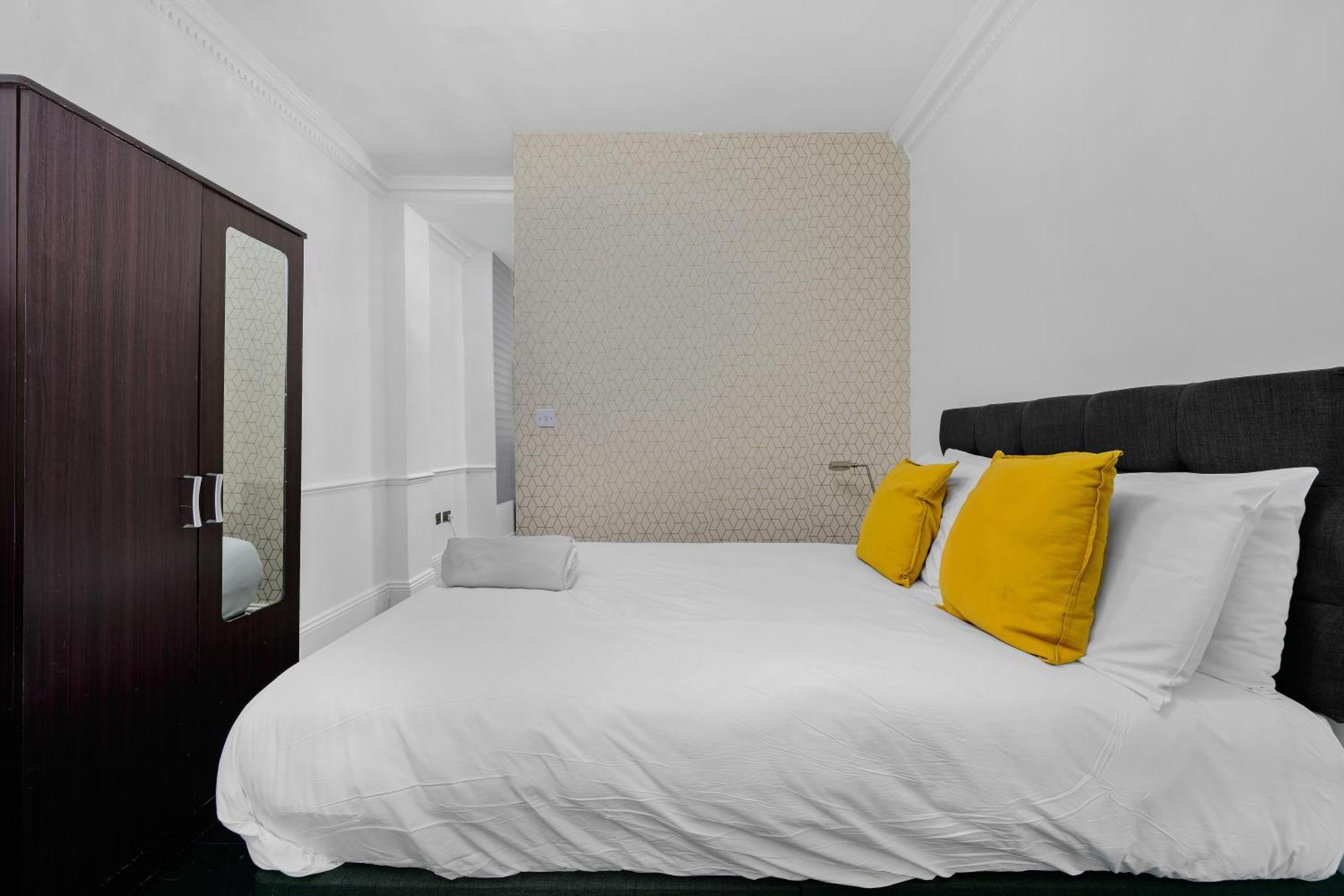 Fitzrovia Modern Apartments Londra Exterior foto